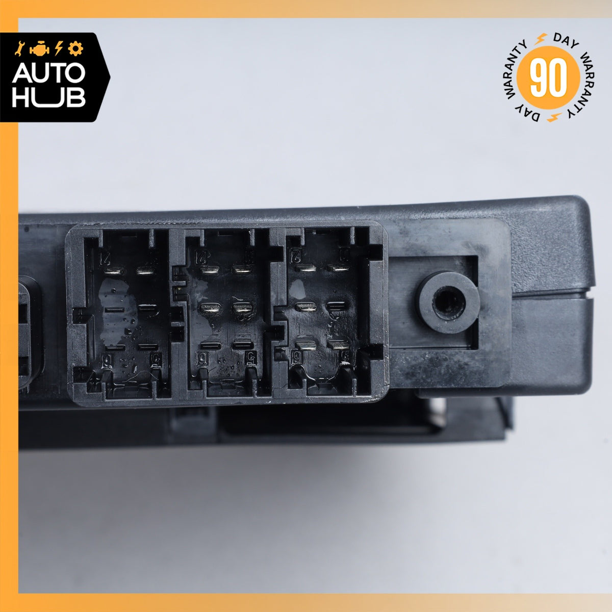 03-06 Mercedes R230 SL500 SL55 AMG Under Seat Control Module Right Side OEM - photo 7