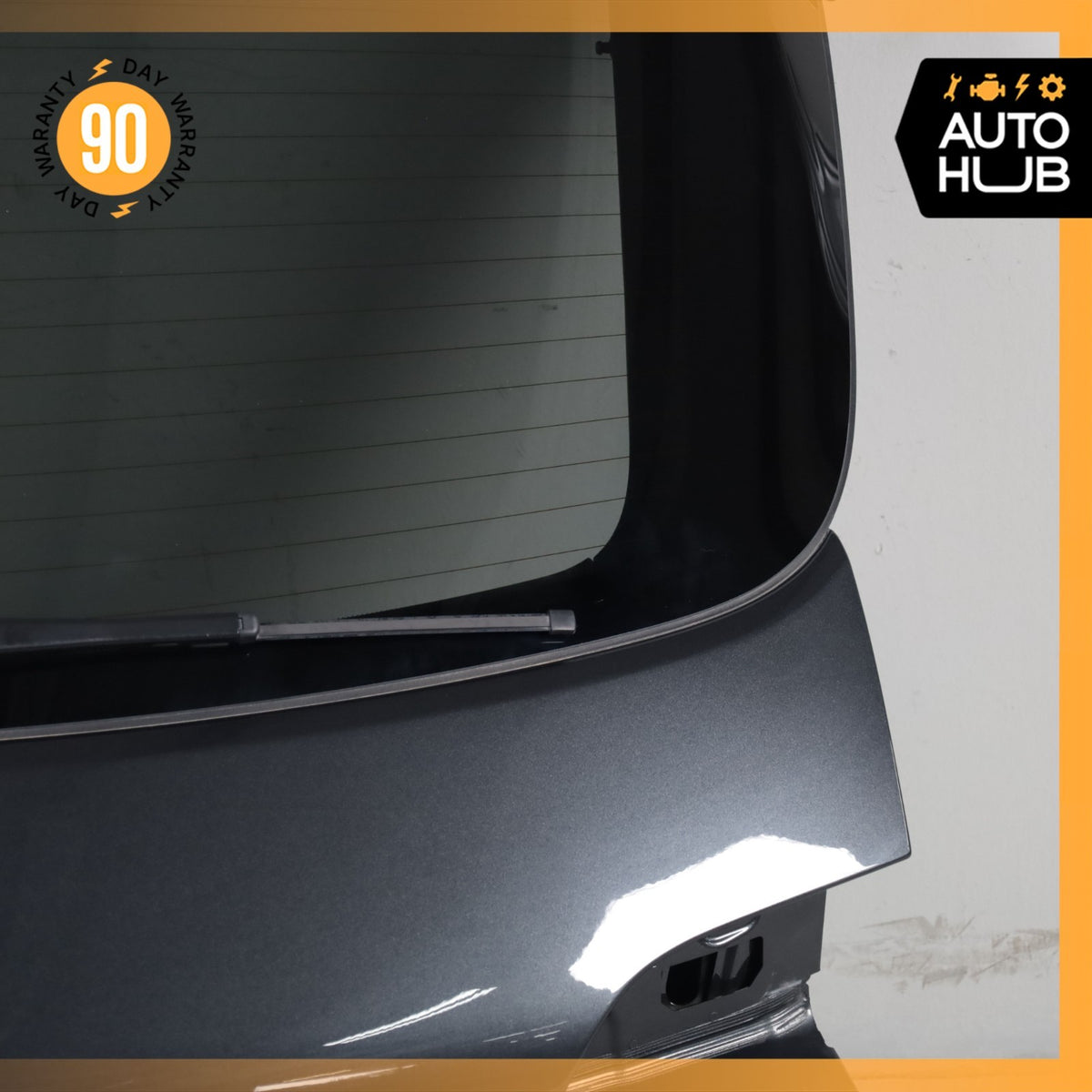 15-18 Porsche Macan 95B Trunk Lid Liftgate Tailgate Hatch Shell w/Spoiler OEM - photo 5