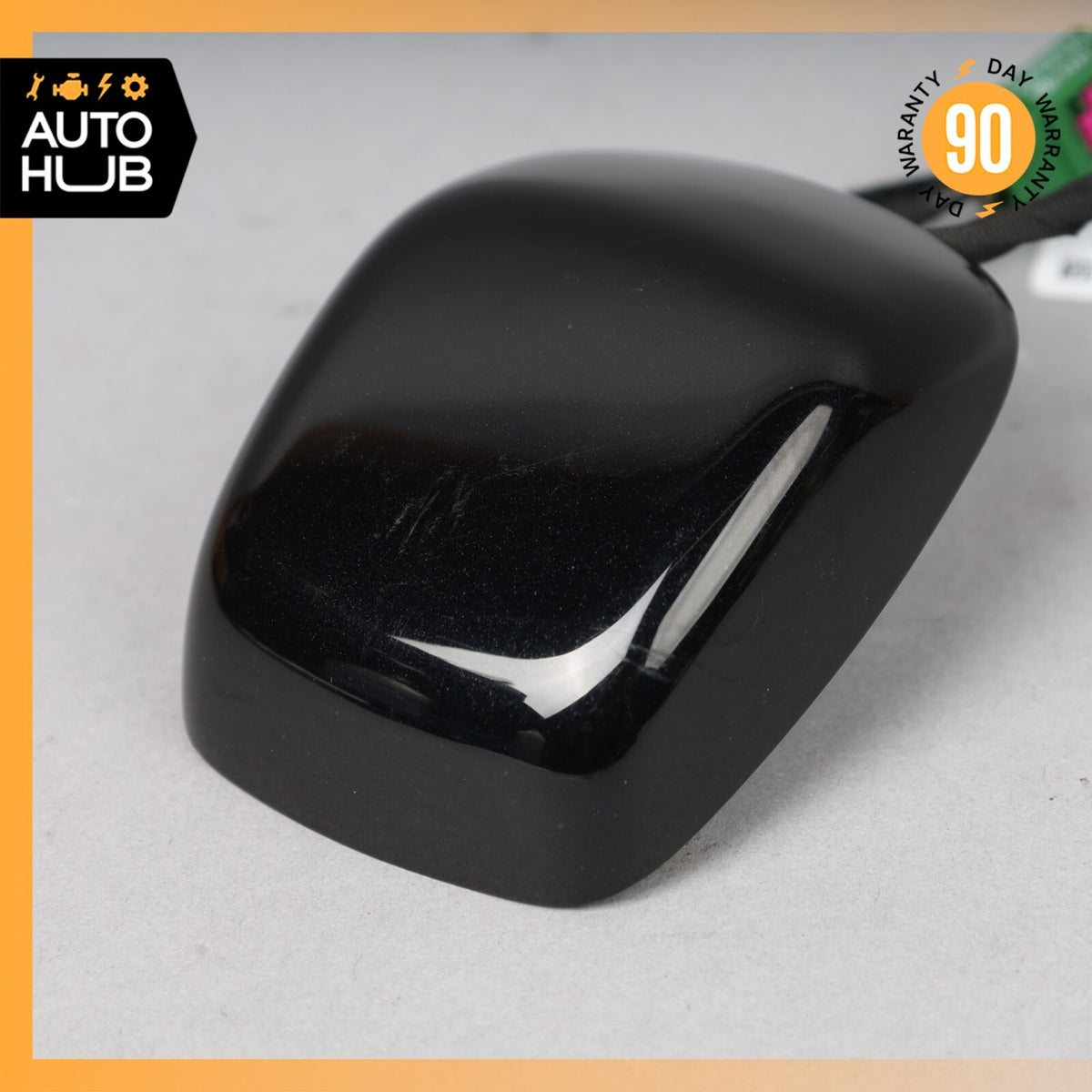 2015 Porsche Macan S 95B Top Roof Radio Antenna GPS 7PP035507H OEM - photo 2