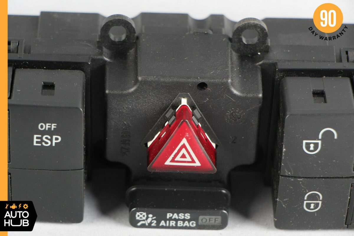 05-07 Mercedes W203 C280 C320 Hazard Light Door Lock Control Panel OEM - photo 4