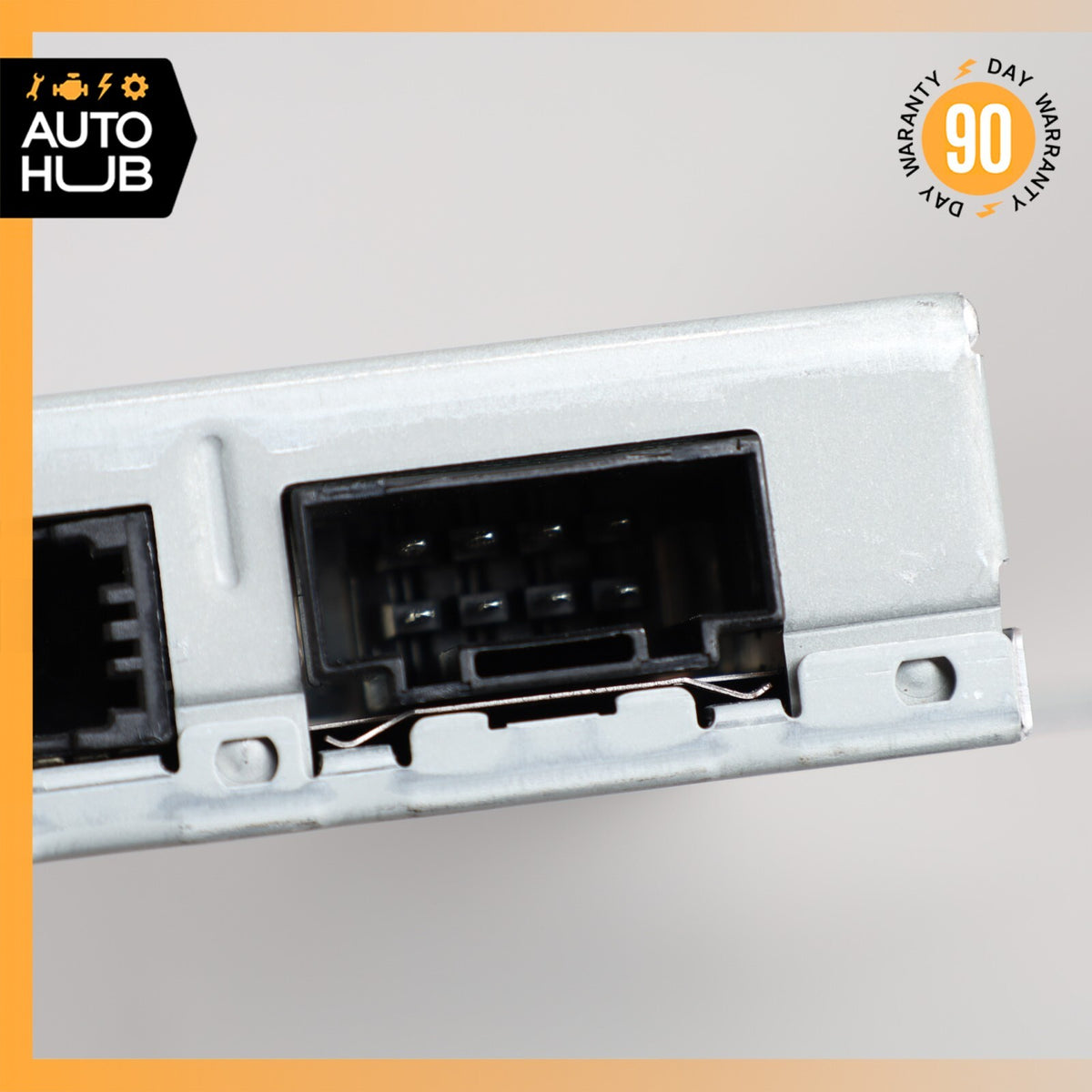 Mercedes W211 E350 ML350 CLS550 Communication Interface Module 2048708026 OEM - photo 6