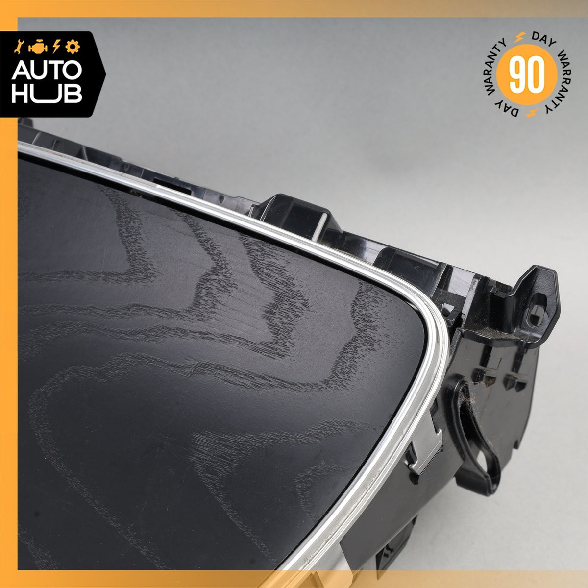 15-18 Mercedes X253 GLC300 C43 AMG  Center Console Ashtray Compartment OEM - photo 3