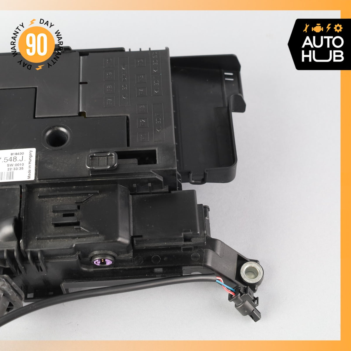 11-18 Porsche Cayenne 958 E-Hybrid Rear Trunk Fuse Relay Junction Box OEM - photo 4