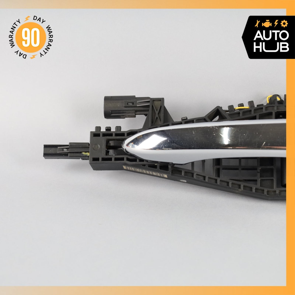 14-21 Maserati Ghibli M157 Front Right Passenger Side Exterior Door Handle OEM - photo 2