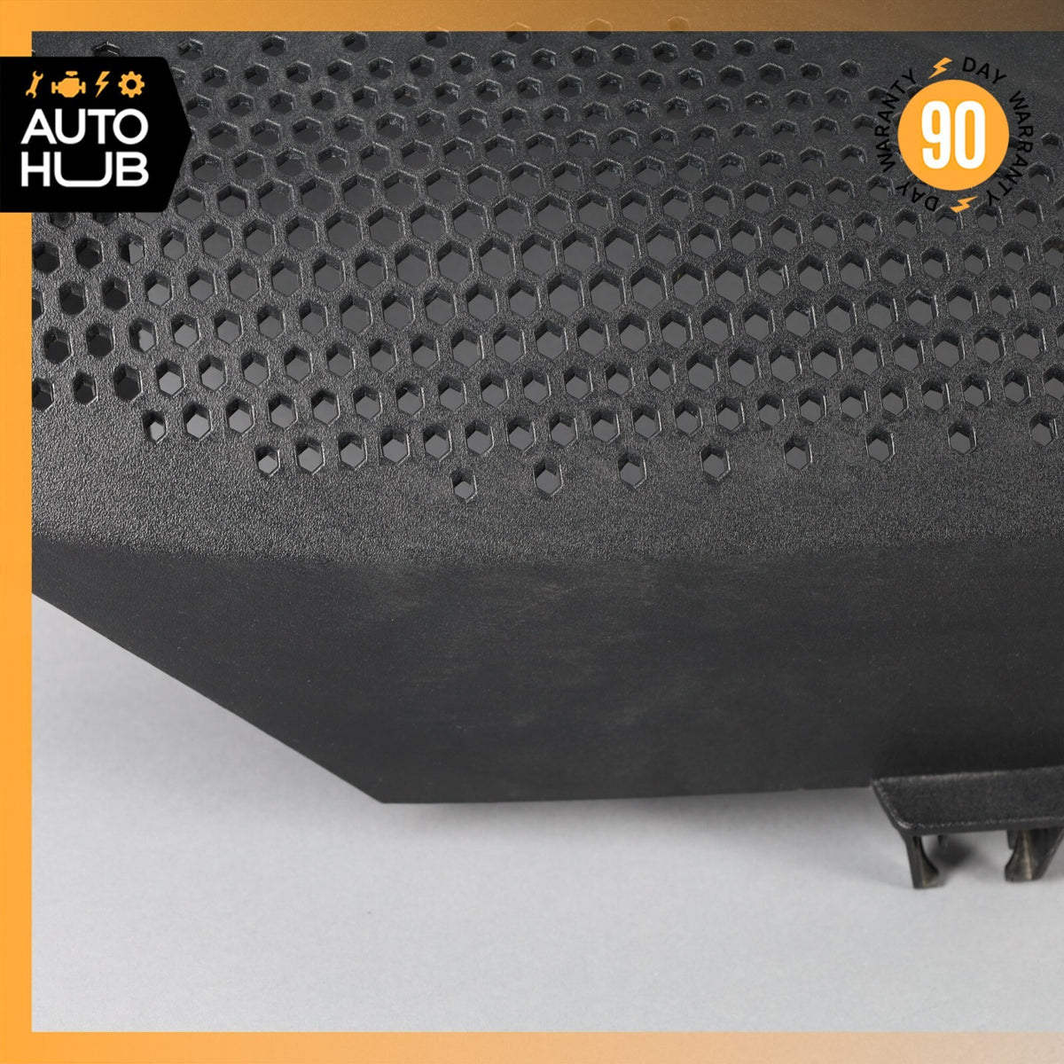 Aston Martin DB11 4.0L V8 M177 Engine Bay Cover Panel Right OEM 7k - photo 3