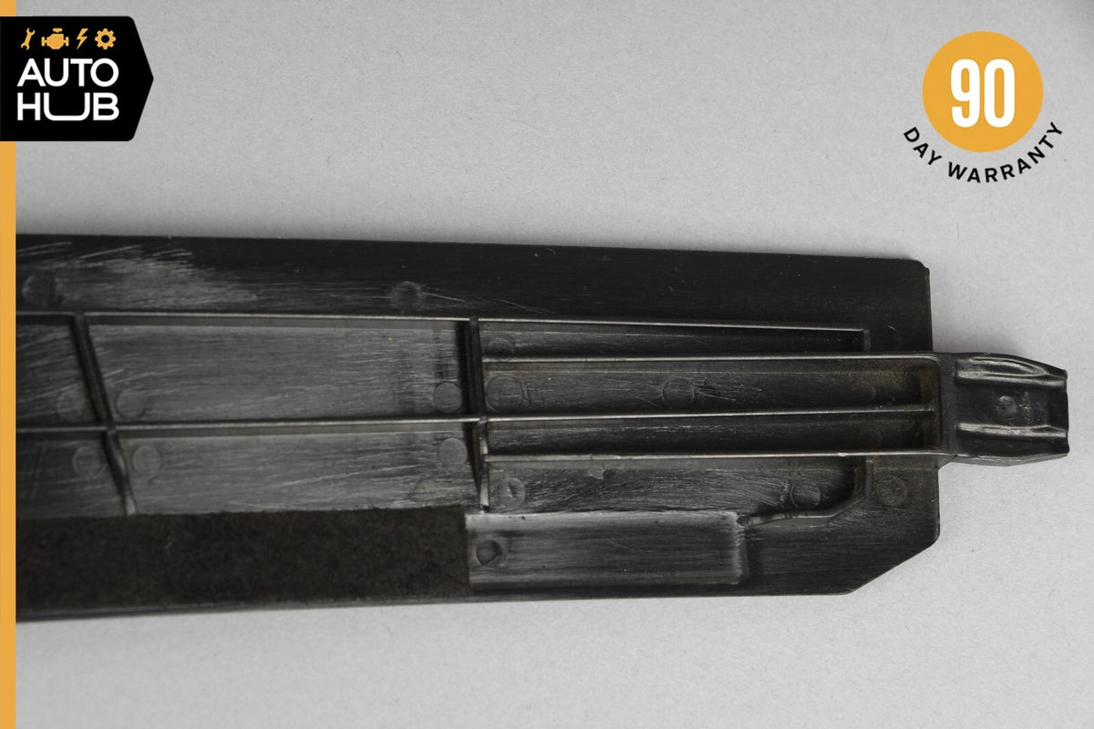 09-16 BMW Z4 E89 3.0i 2.8i Dashboard Glove Box Compartment Trim Panel Black OEM - photo 7