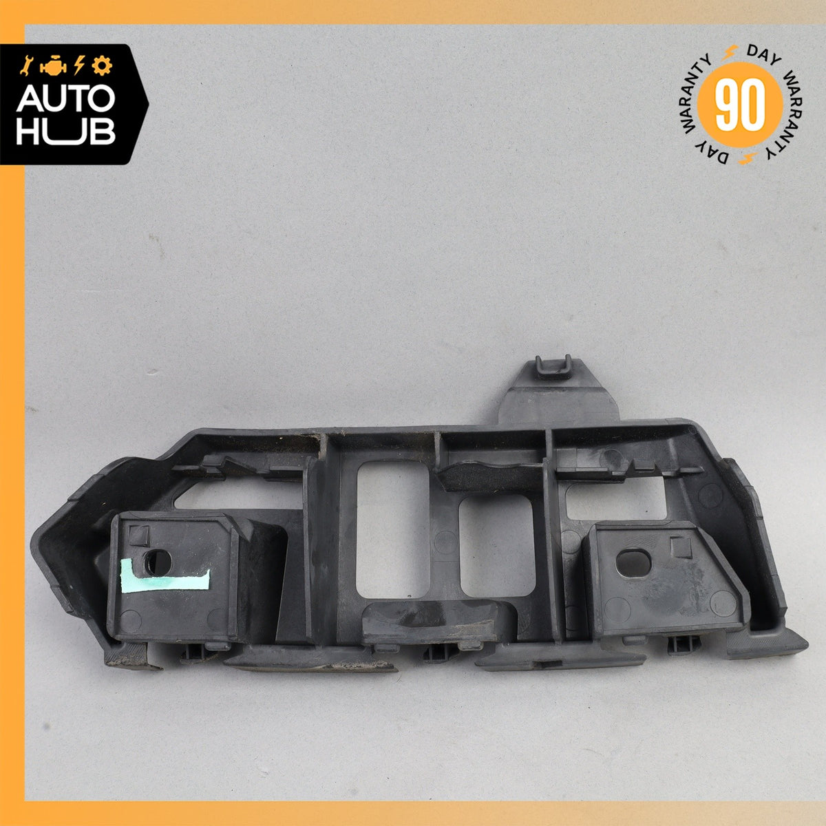 Porsche Cayenne 958 Rear Right Side Bumper Cover Bracket 7P5807484D OEM - photo 6
