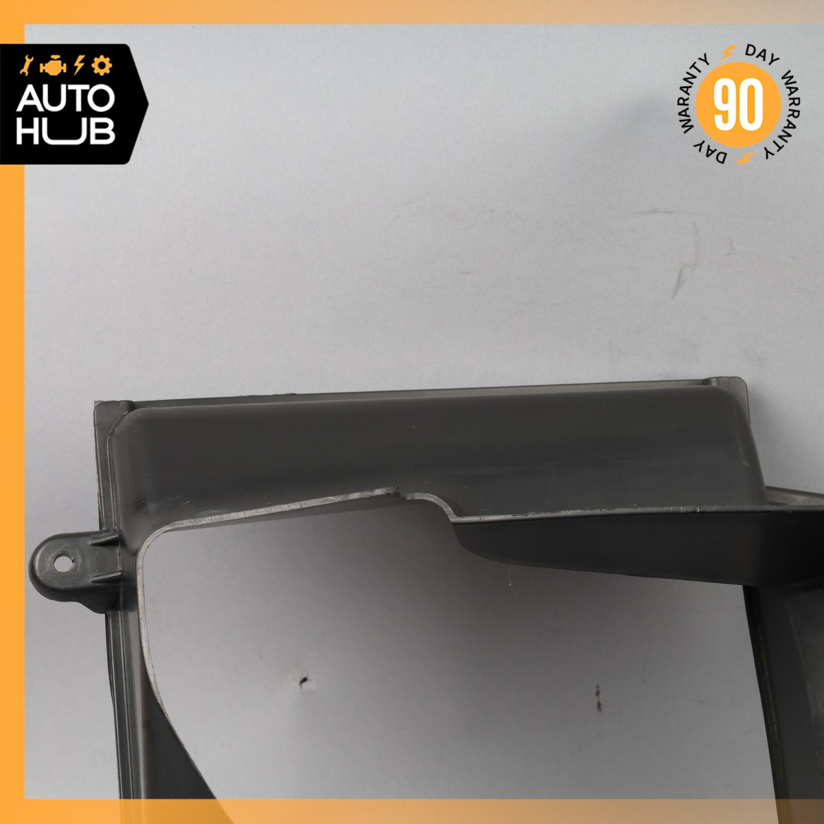 2014 Maserati Quattroporte Right Side Intercooler Air Duct Shroud OEM - photo 4