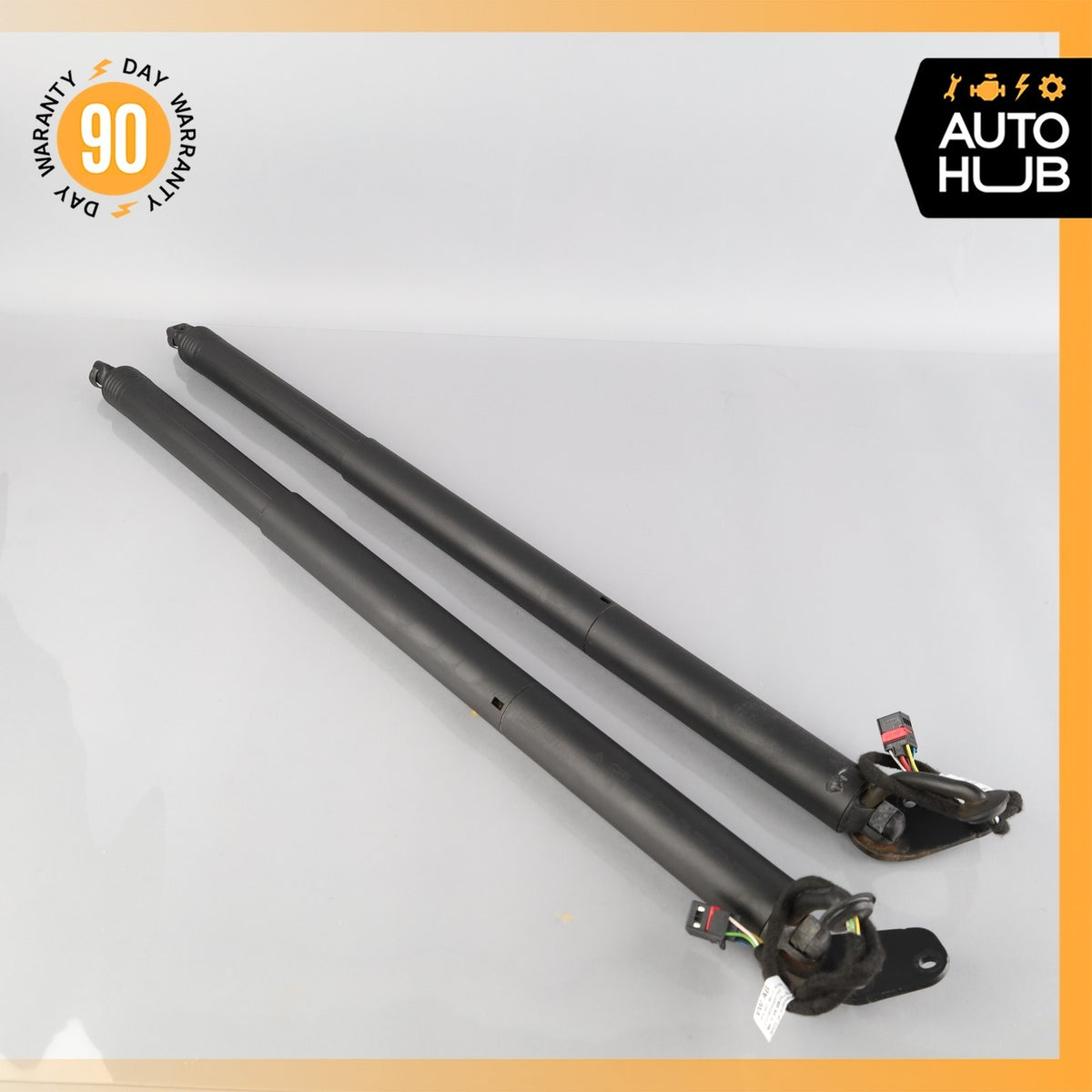 15-18 Porsche Cayenne 958 S Left & Right Trunk Lid Shock Lift Support Strut OEM - photo 2