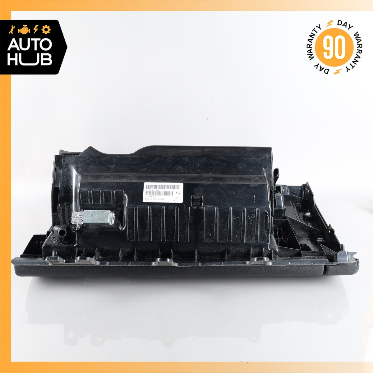 11-18 Porsche Cayenne 958 S Dashboard Glove Box Compartment Black OEM - photo 10