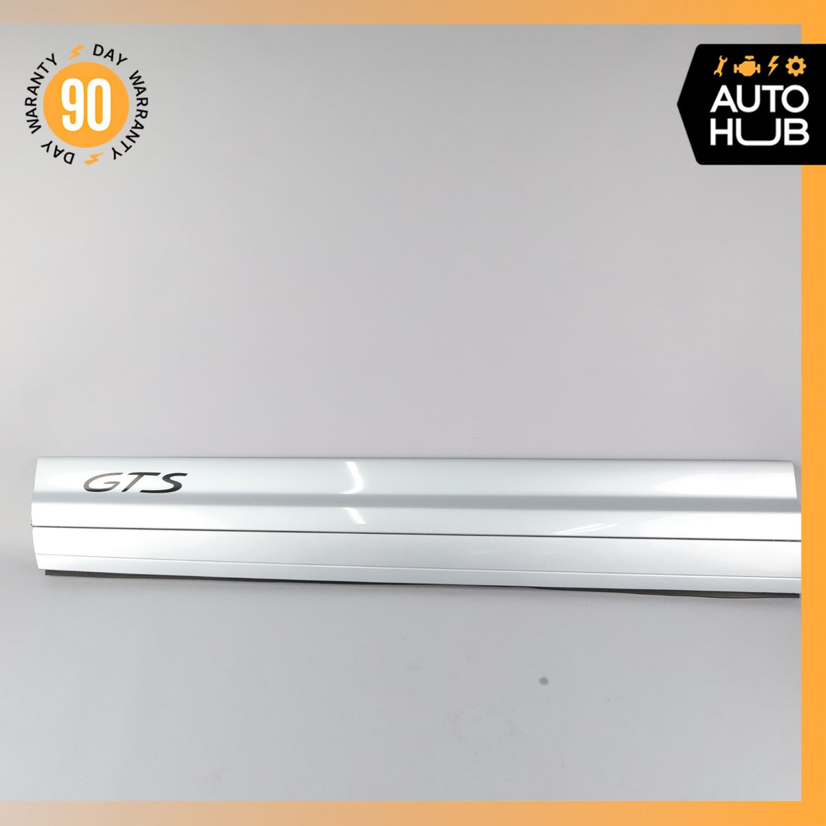 15-18 Porsche Cayenne 958 GTS Front Left Lower Door Molding Silver OEM - photo 1