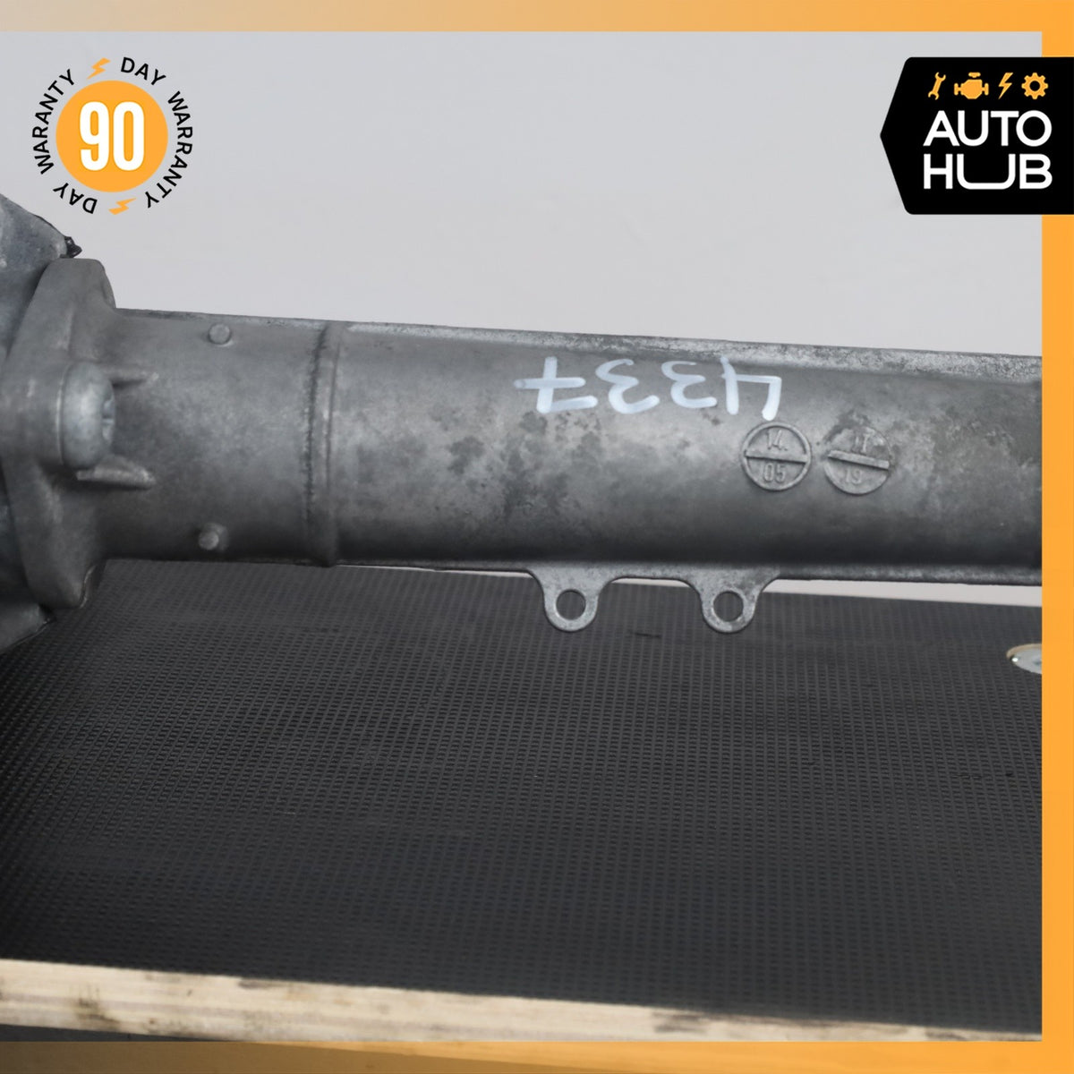 11-14 Porsche Cayenne 958 VR6 3.6L Front Differential Axle Carrier Diff OEM - photo 6