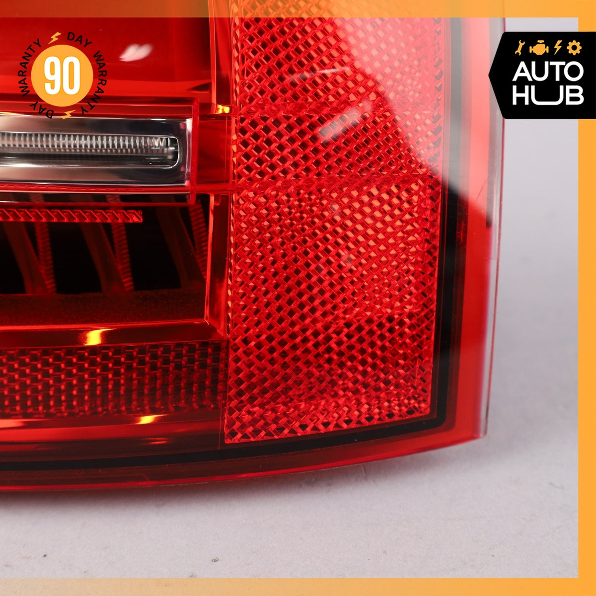 15-18 Audi D4 A8L Rear Right Side Outer Tail Light Lamp LED 4H0945096J OEM - photo 8