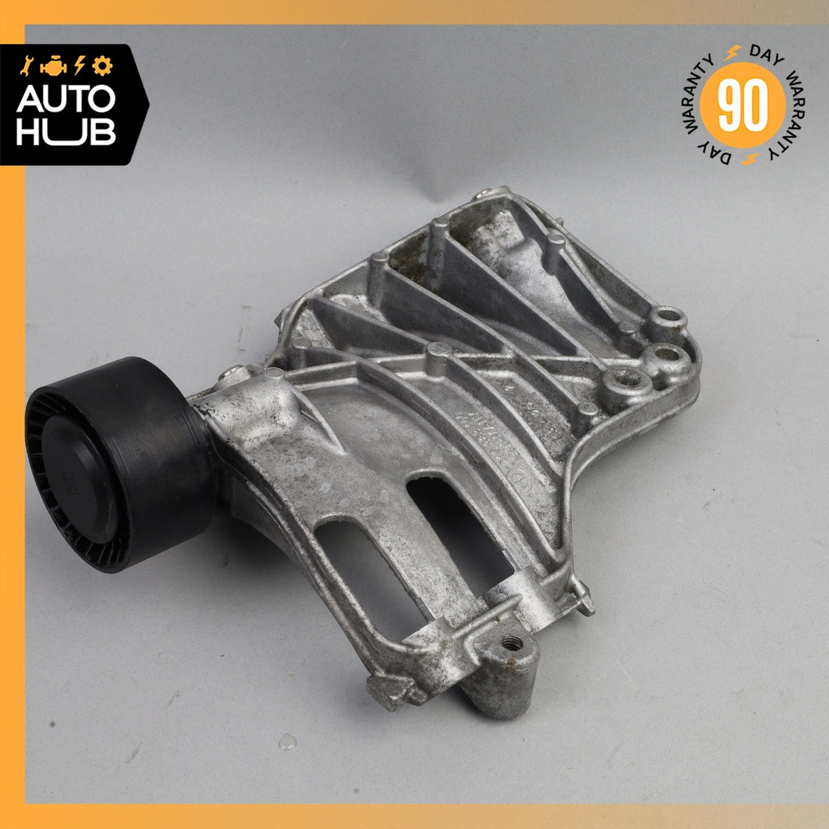 BMW F15 X5 A/C Compressor Support Bracket w/ Pulley 64557585167 OEM - photo 3