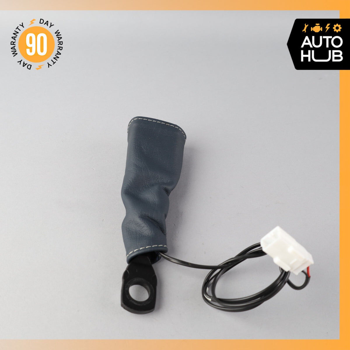 08-19 Maserati GranTurismo M145 Front Left or Right Seat Belt Buckle Blue OEM - photo 3