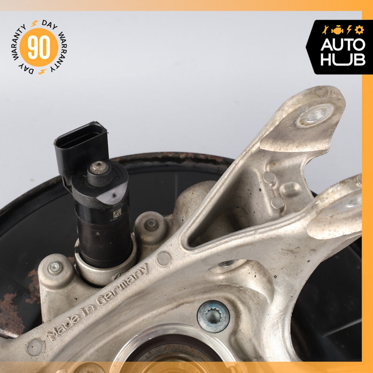 15-18 Porsche Cayenne 958 E-Hybrid Rear Right Side Knuckle Spindle OEM - photo 9