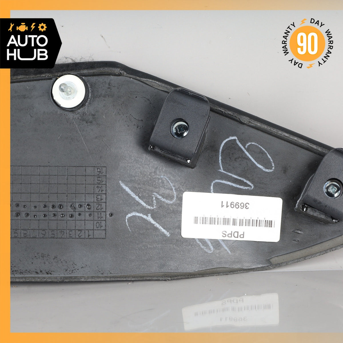 Maserati GranTurismo S M145 Center Console Armrest Storage Panel Trim Left OEM - photo 7