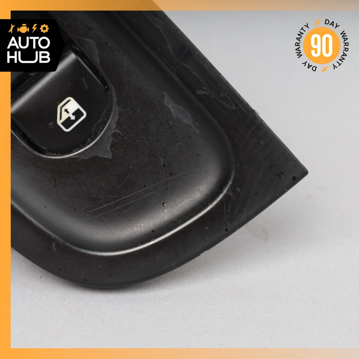 03-13 Maserati Quattroporte M139 Rear Right Side Window Switch Control OEM - photo 3