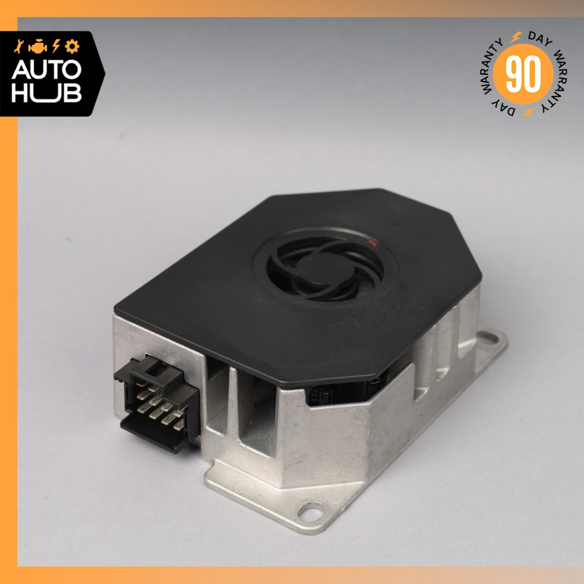 08-18 Mercedes W164 ML350 E350 R350 Subwoofer Amp Amplifier Harman Becker OEM - photo 1