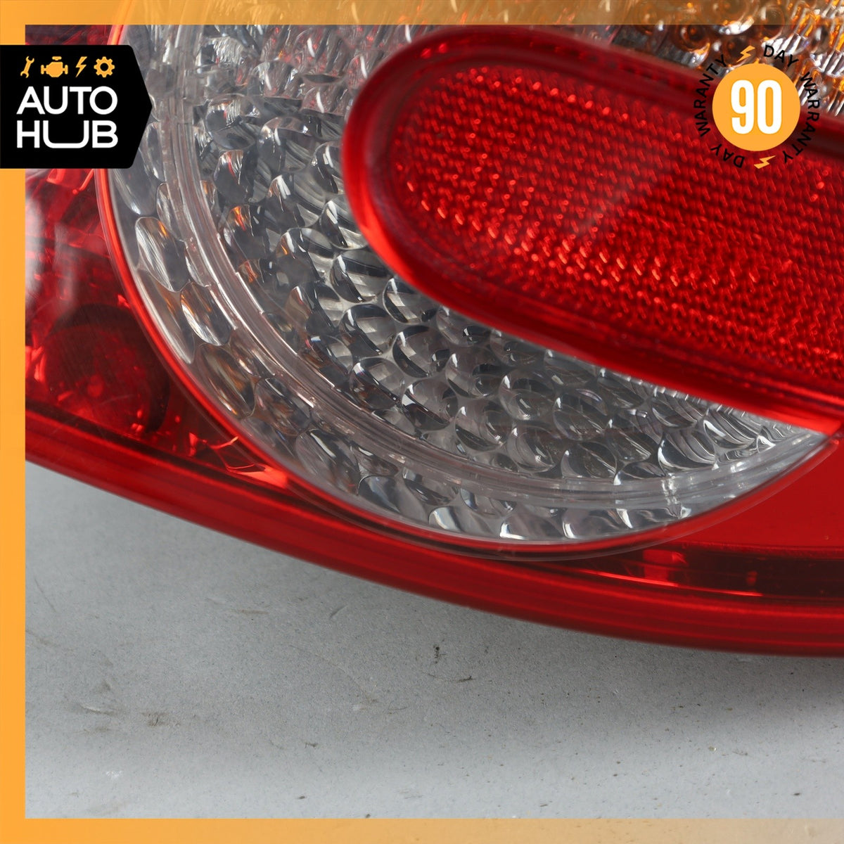 06-10 Mercedes W251 R350 R550 Tail Light Lamp Rear Right Passenger Side OEM - photo 4