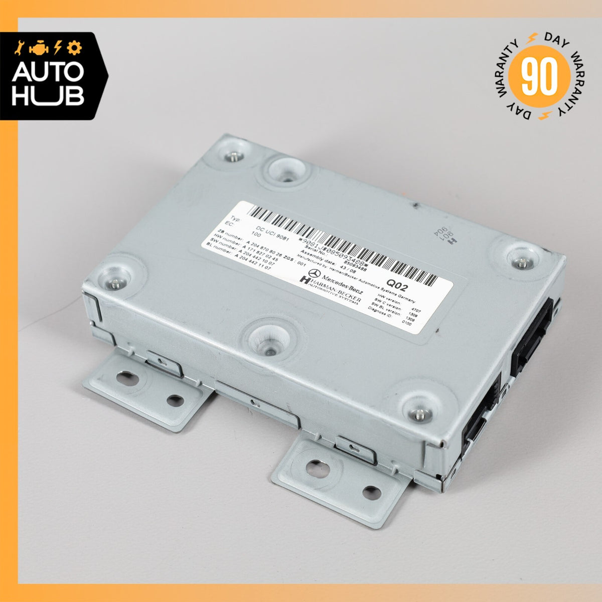 Mercedes W211 E350 ML350 CLS550 Communication Interface Module 2048708026 OEM - photo 1