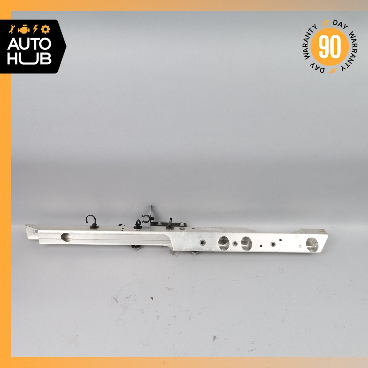 Aston Martin DB11 Front Left Side Cross Brace Bar Bracket OEM 7k - photo 2