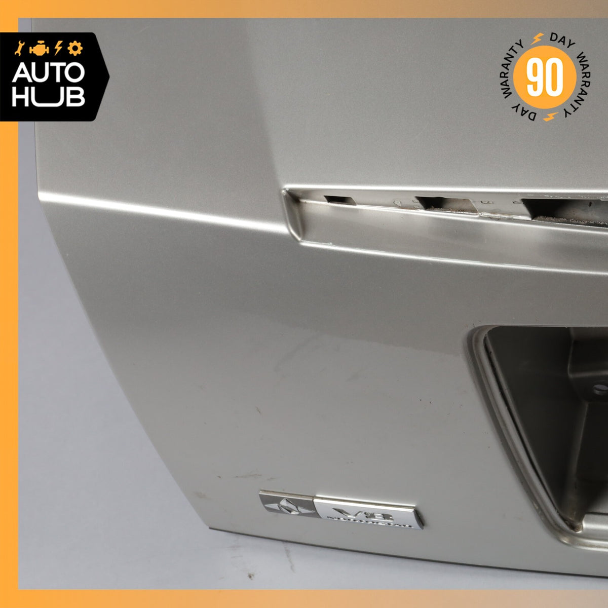 04-09 Cadillac XLR Trunk Lid Panel Assembly Light Tarnished Silver OEM 69k - photo 10