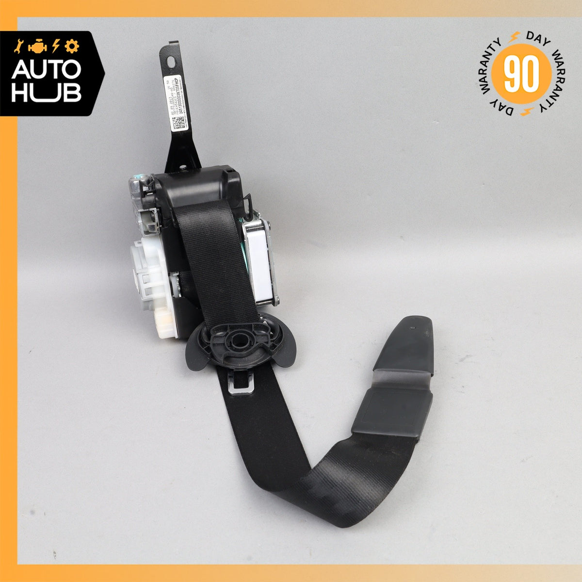 11-18 Porsche Cayenne 958 Front Left Driver Side Seat Belt Black OEM - photo 1