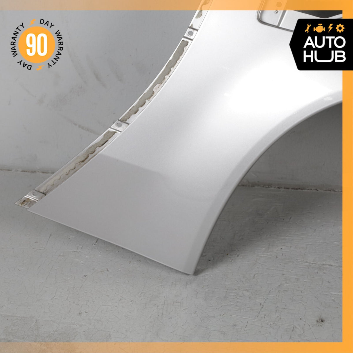 04-09 Cadillac XLR Quarter Panel Rear Left Driver Side Silver 10355380 OEM - photo 2