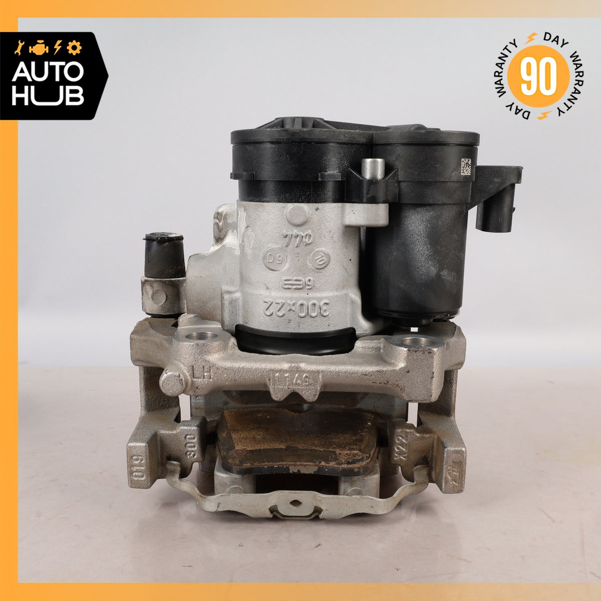 Mercedes W205 C300 C350e Rear Brake Caliper Calipers w/ Actuator Set OEM - photo 13