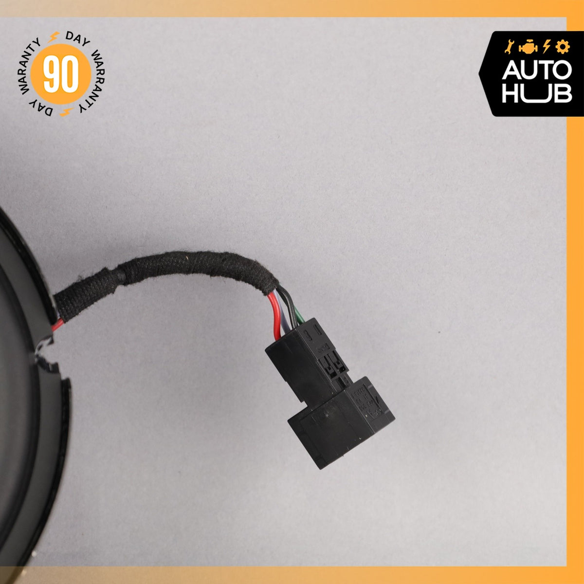 11-17 Mercedes W207 E350 E400 Convertible Logic7 Rear Subwoofer Speaker OEM 58k - photo 5