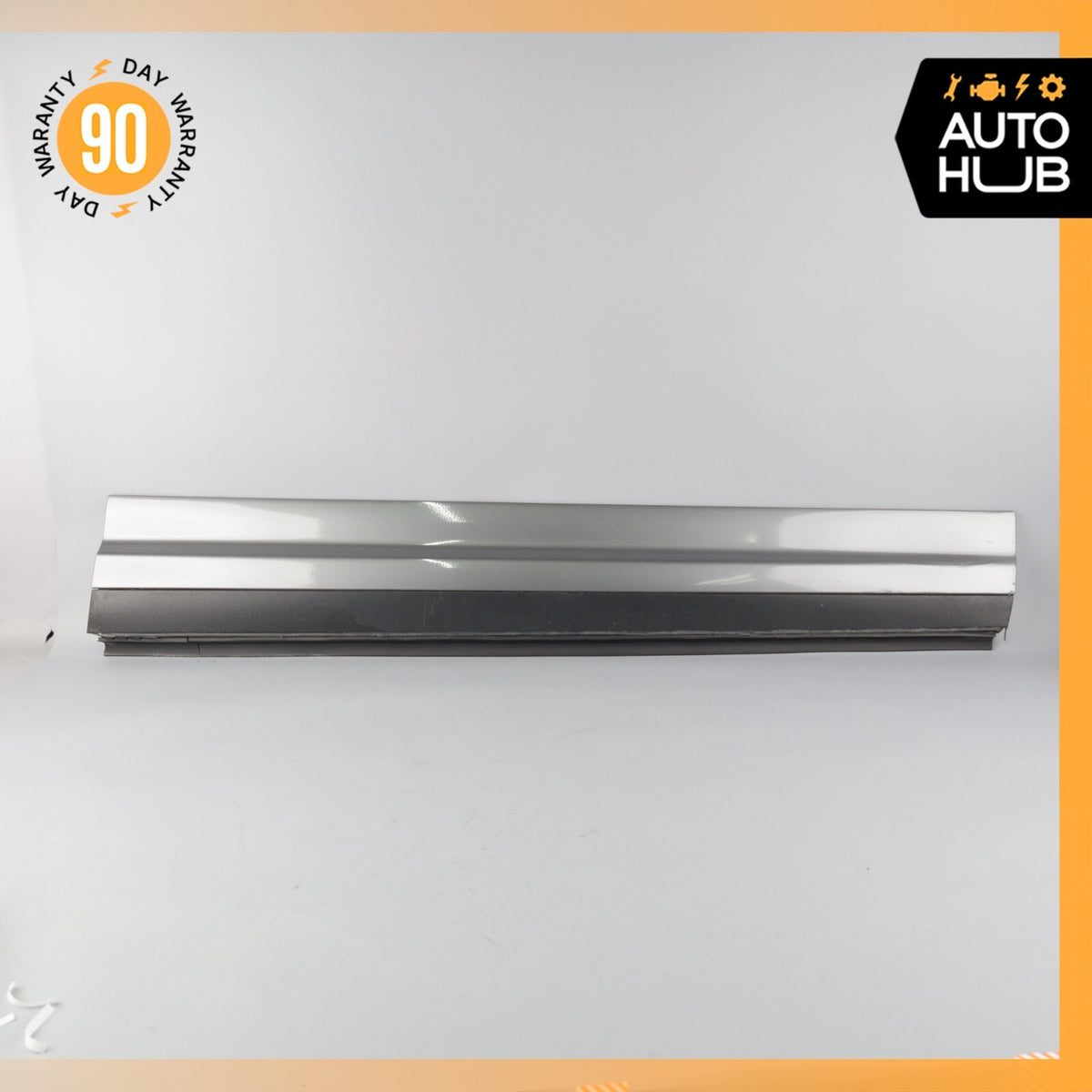 11-18 Porsche Cayenne 958 Turbo Front Right Side Lower Door Molding OEM - photo 1