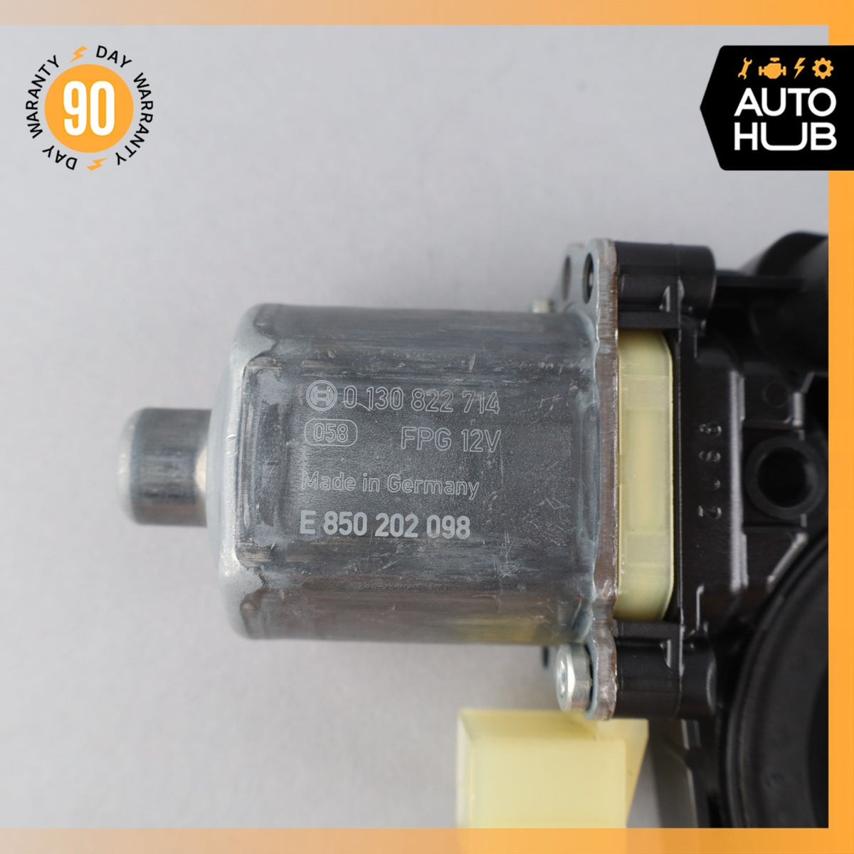 Porsche Macan S 95B Rear Right Side Door Window Regulator Motor 5Q0959802A OEM - photo 10