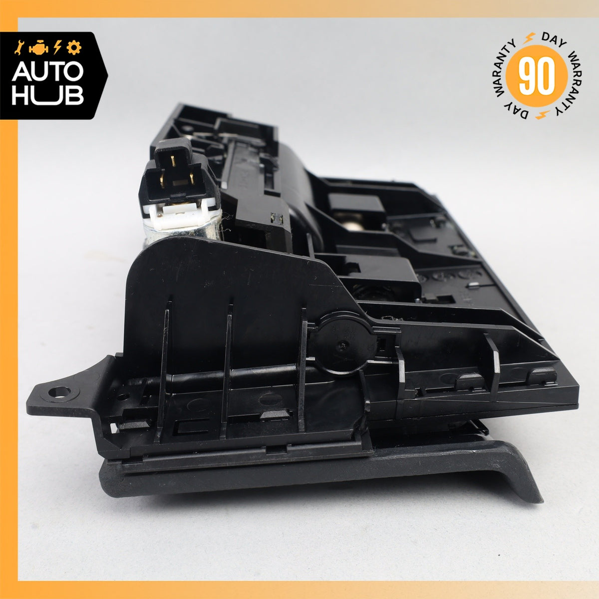 07-09 Mercedes W221 S550 S63 AMG Ash Tray Ashtray Lighter Trim Black OEM - photo 14
