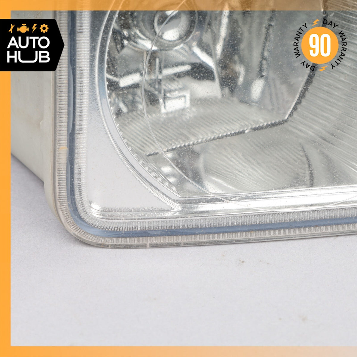 04-08 Cadillac XLR Fog Light Lamp Front Left Driver Side 10347355 OEM - photo 4