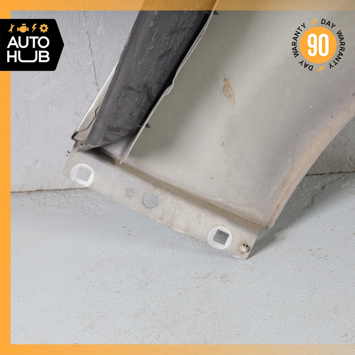 08-15 Mercedes W204 C63 AMG Left Driver Side Fender Assembly Silver OEM - photo 18