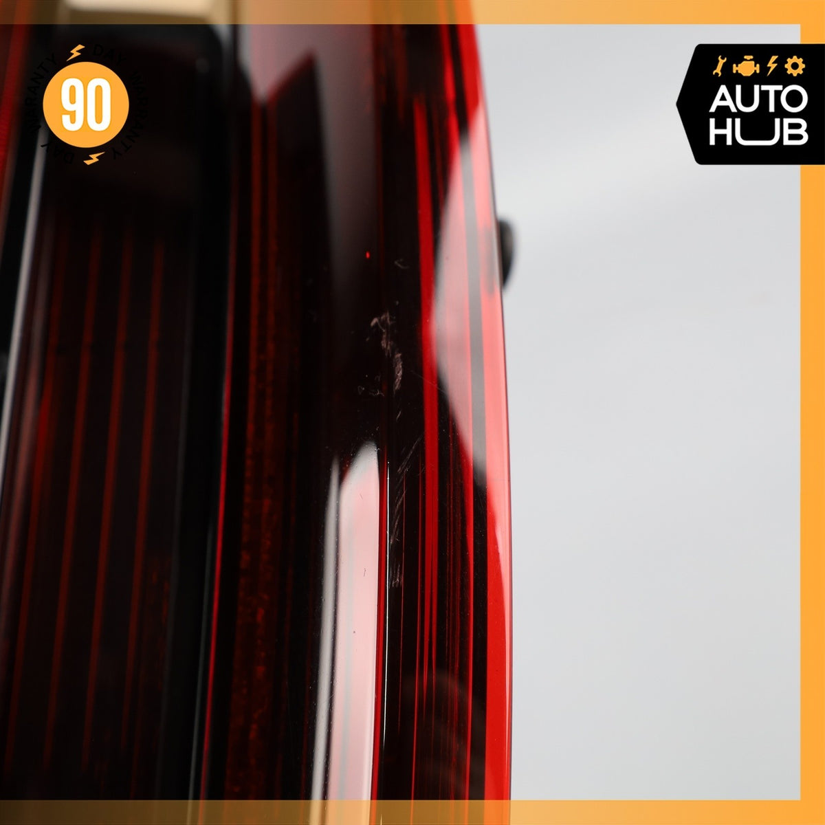 15-18 Porsche Macan 95B GTS Left Side Outer Tail Light Lamp 95B945095C OEM - photo 11