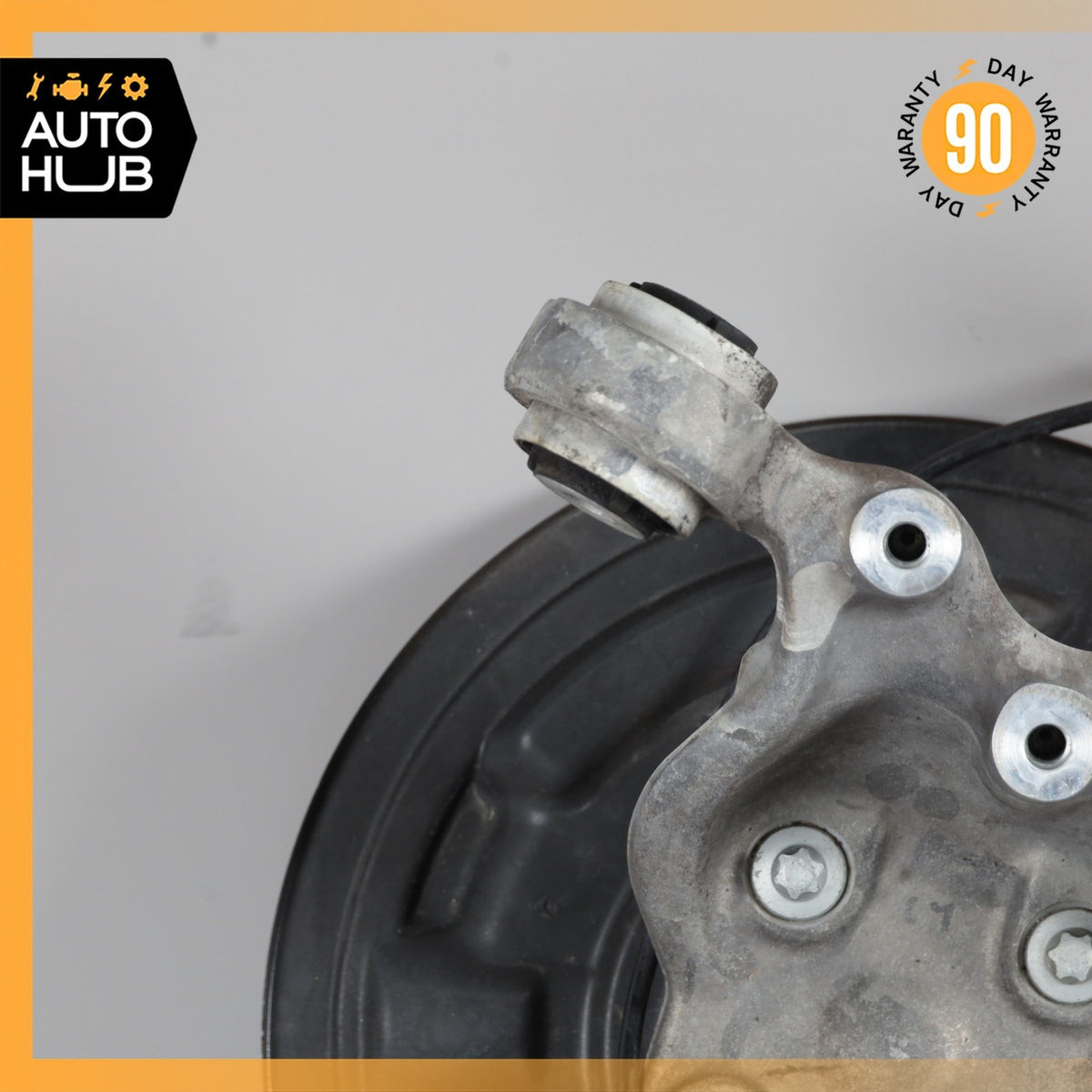 Mercedes W242 B250e Rear Right Side Spindle Knuckle Hub OEM - photo 11