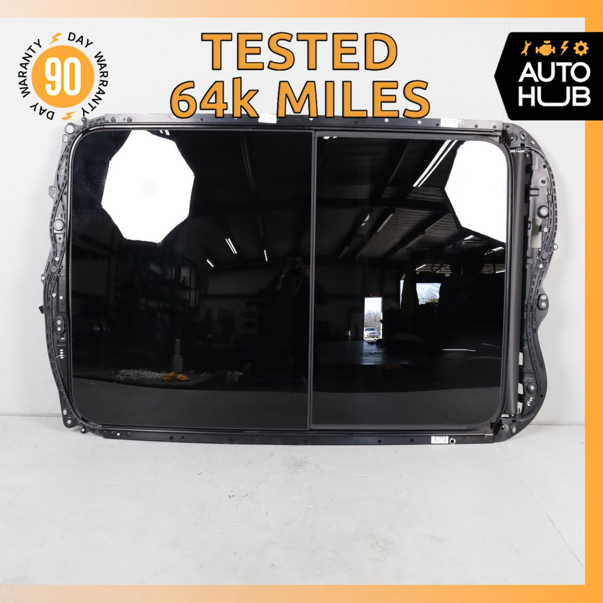 15-24 Porsche Macan 95B Turbo Panoramic Roof Glass Frame Black OEM 64k - photo 1