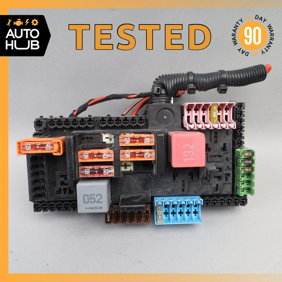 Mercedes W213 E300 Rear Trunk Fuse Box Relay 2139068801 OEM - photo 1