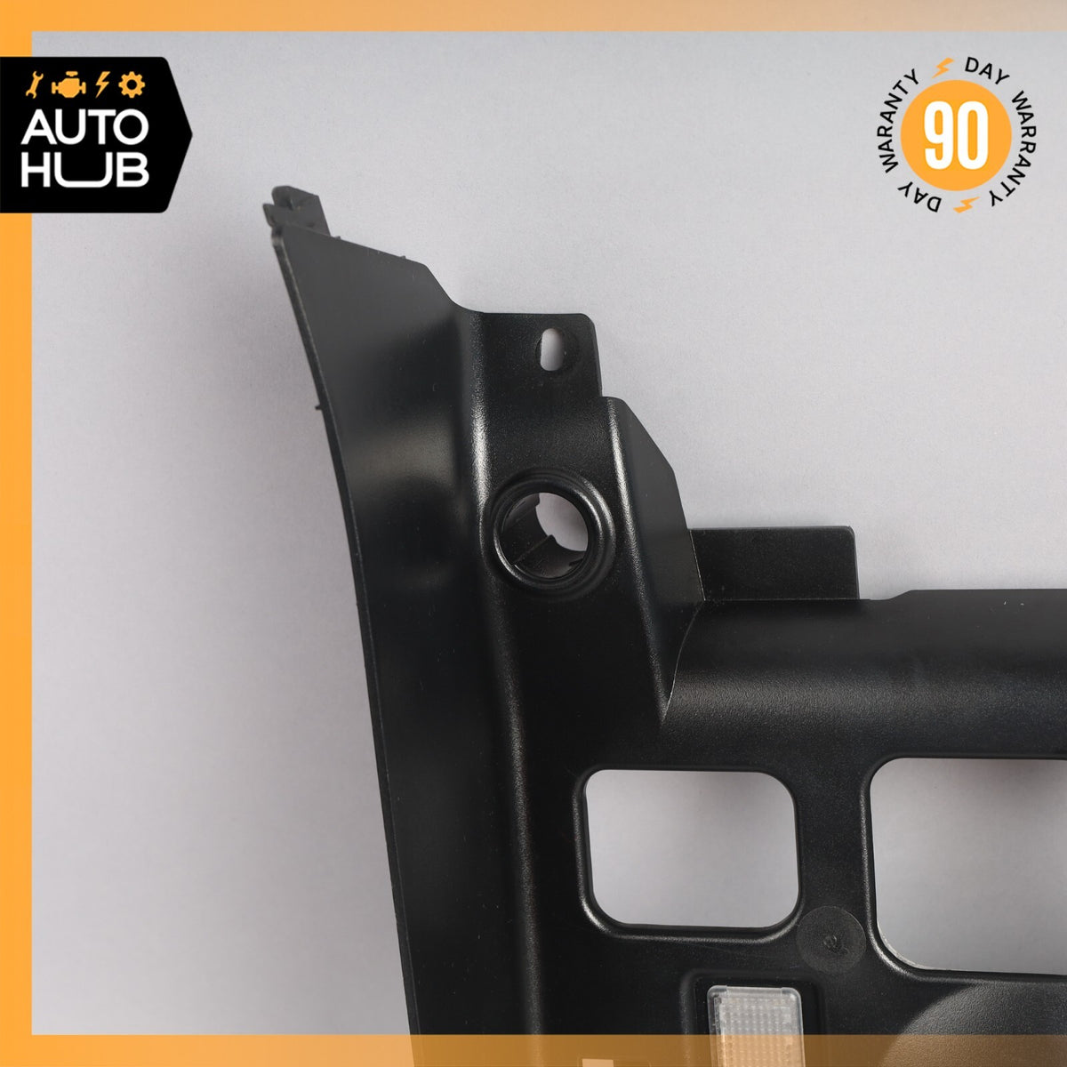 07-13 BMW E93 328i 335i M3 Dashboard Dash Right Side Under Seat Knee Panel OEM - photo 2