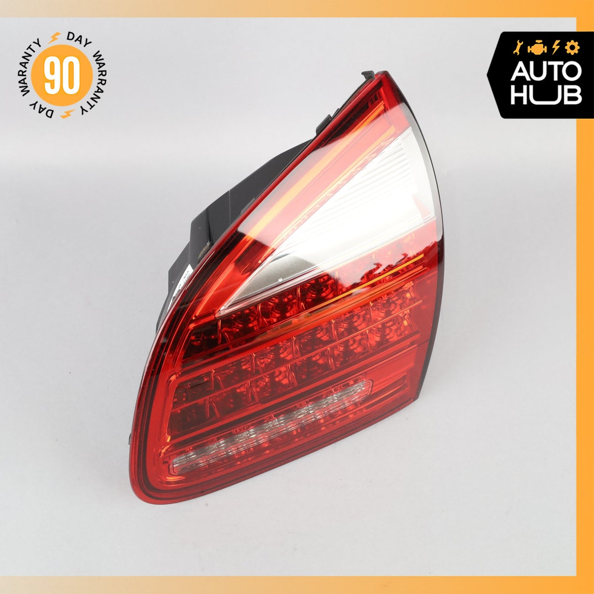 11-14 Porsche Cayenne 958 Rear Right Side Inner Tail Light Lamp OEM - photo 3