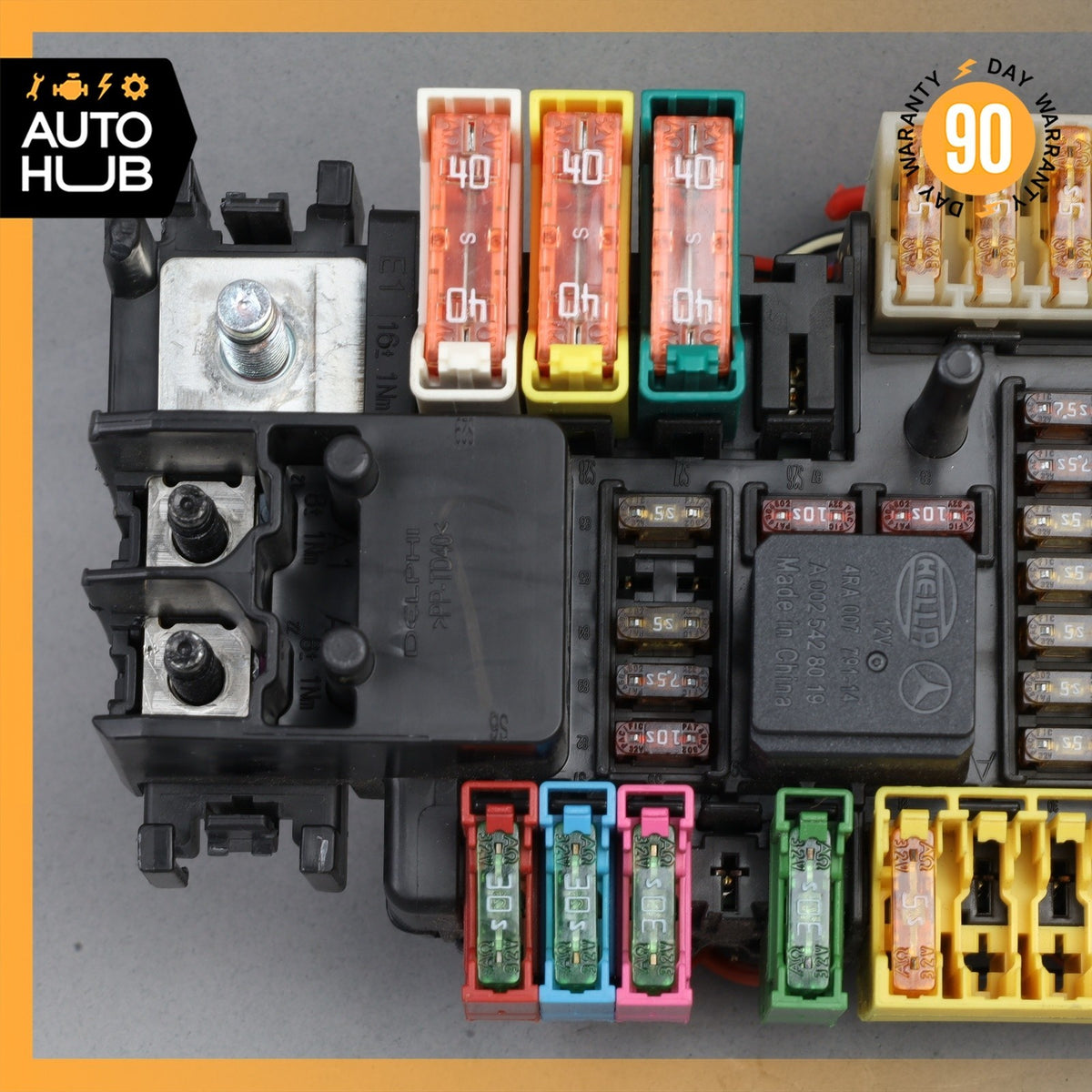 Mercedes W242 B250e Right Dashboard Relay Terminal Fusebox Fuse Box OEM - photo 5