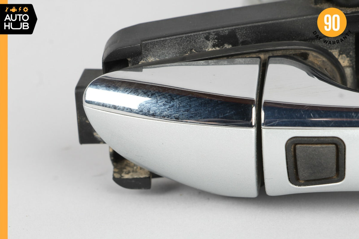 06-11 Mercedes W219 CLS500 CLS550 Rear Right Exterior Door Handle Keyless Go OEM - photo 2