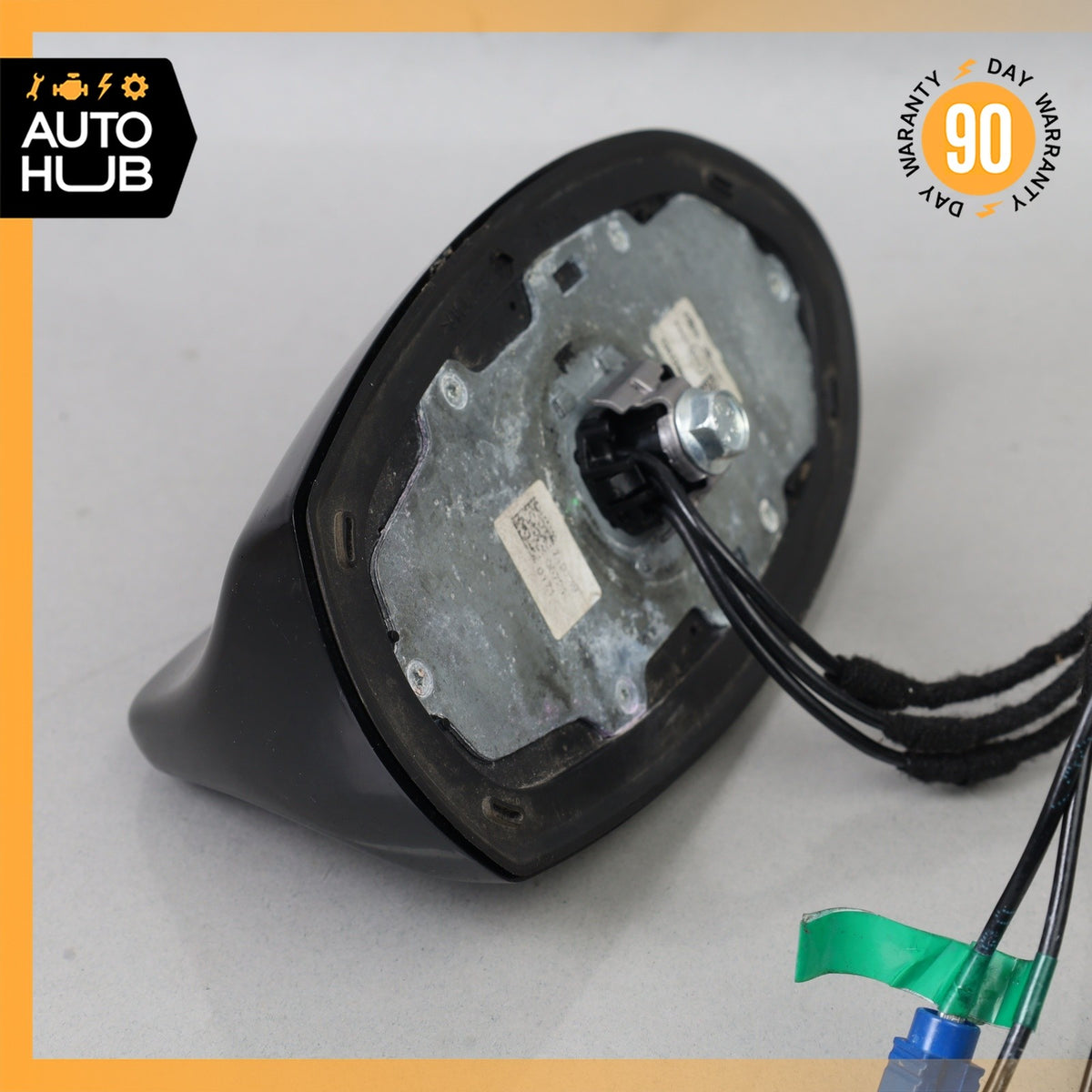 17-23 Alfa Romeo 949 Stelvio Roof Shark Fin Antenna Module OEM 71k - photo 10