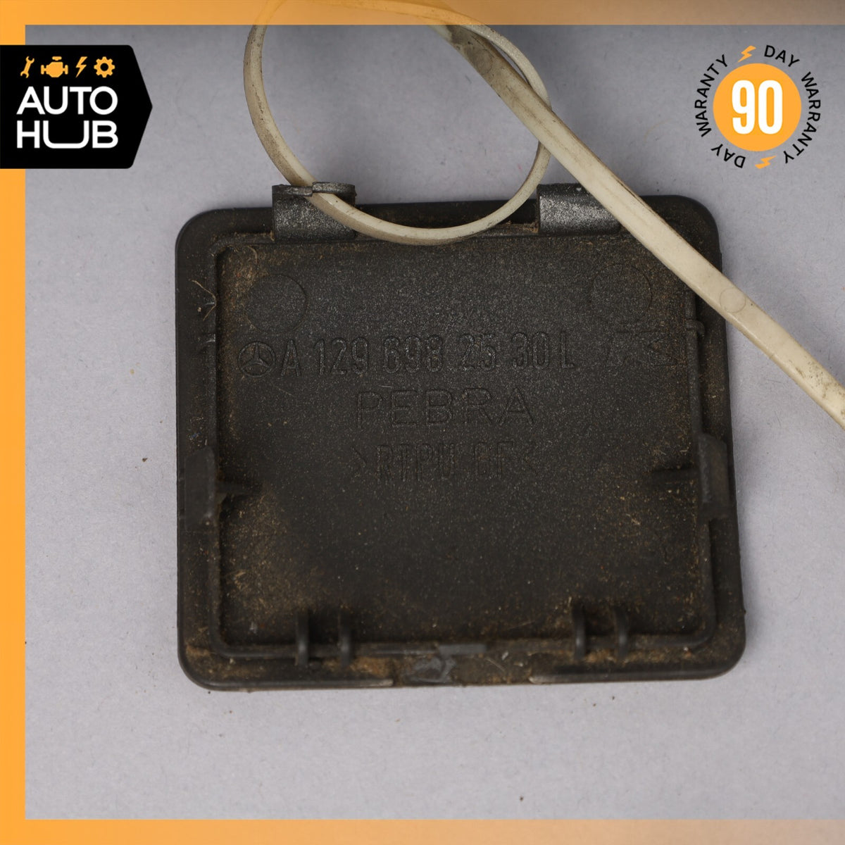 96-02 Mercedes R129 SL500 SL320 Front & Rear Left Rocker Panel Trim Plug OEM - photo 11