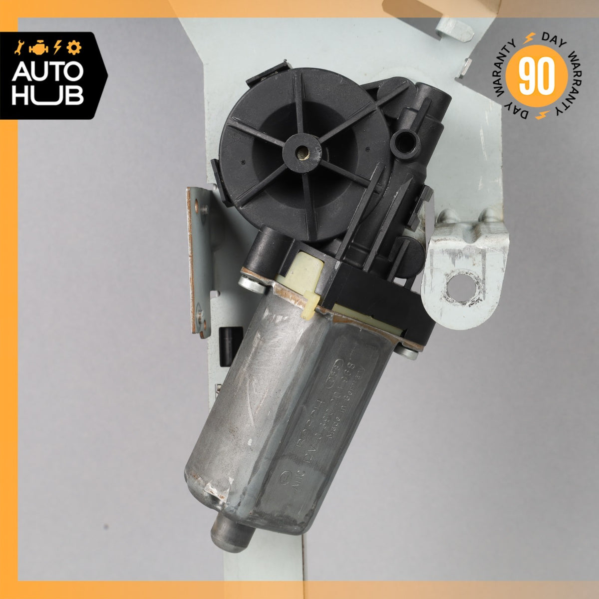 06-09 Mercedes W209 CLK550 CLK350 Front Right Seat Belt Feeder Motor Gray OEM - photo 12