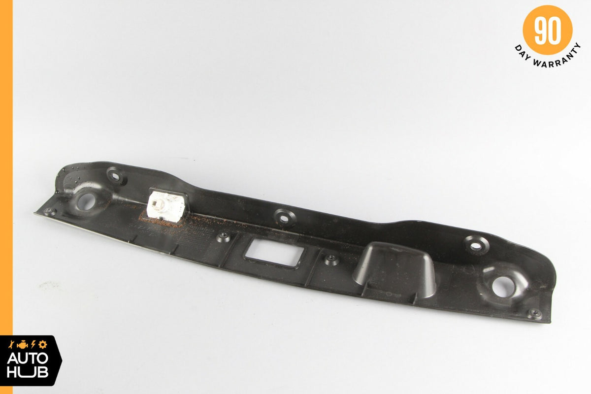 08-14 Mercedes W204 C250 C300 Trunk Lid Tailgate Handle Trim OEM - photo 11
