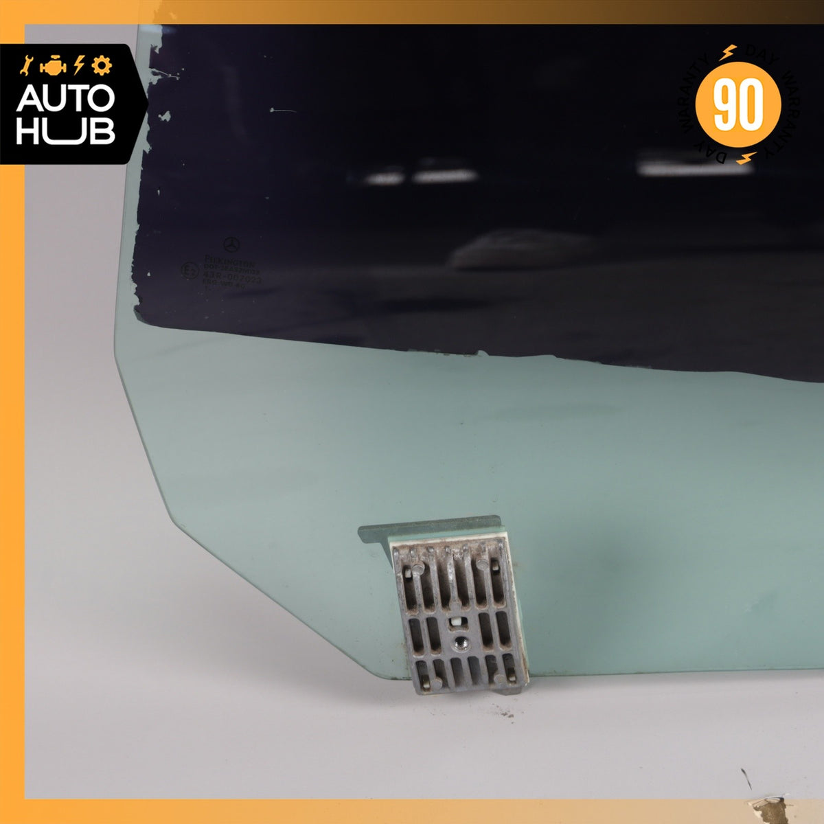 01-04 Mercedes R170 SLK320 Front Right Passenger Side Door Window Glass OEM - photo 5