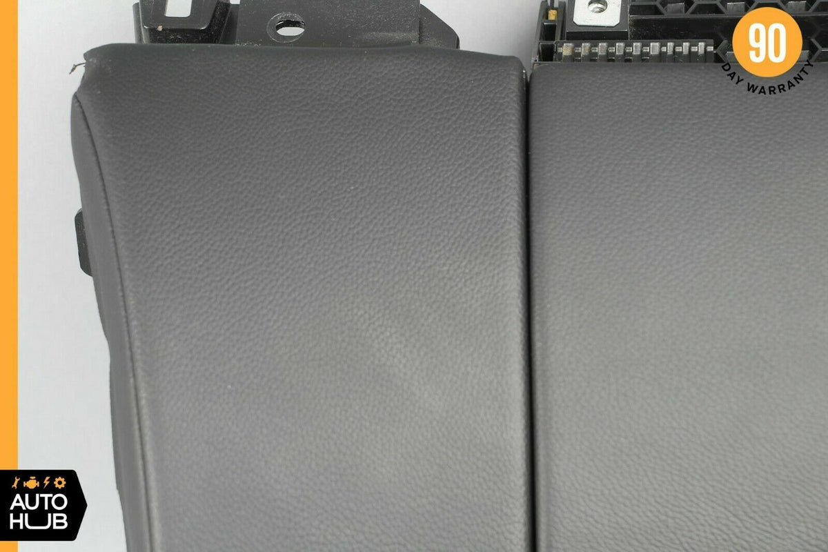 06-08 Mercedes W219 CLS63 AMG CLS500 Dashboard Glove Box Compartment Black OEM - photo 2